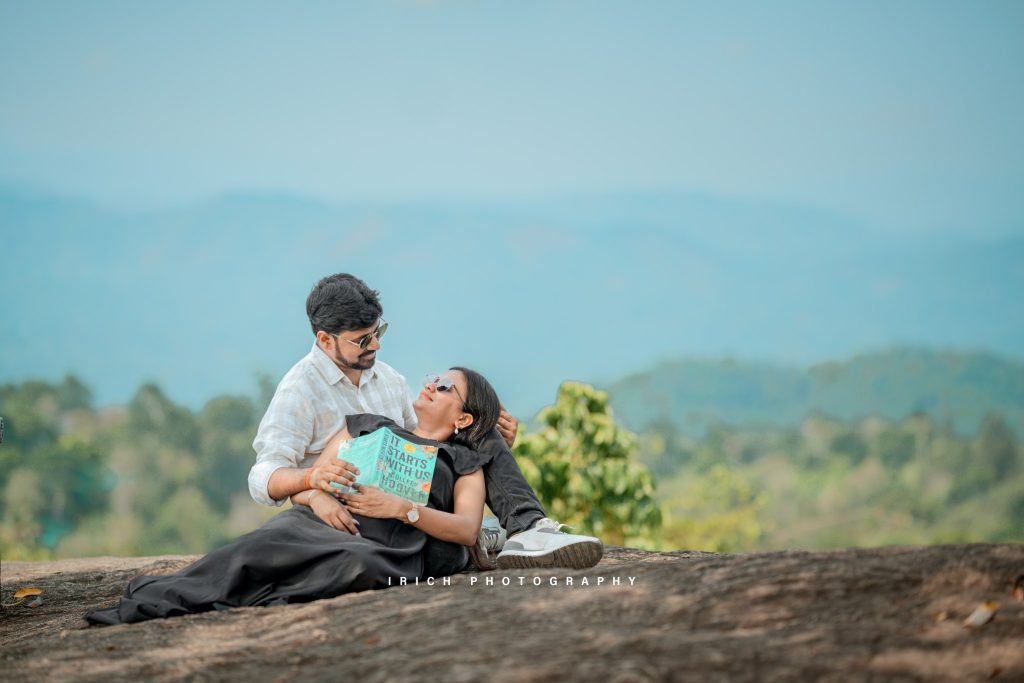 Pre Wedding Photoshoot in Munnar