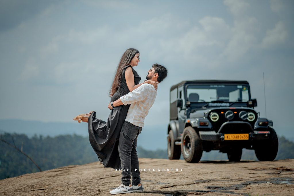 Pre Wedding Photoshoot in Munnar