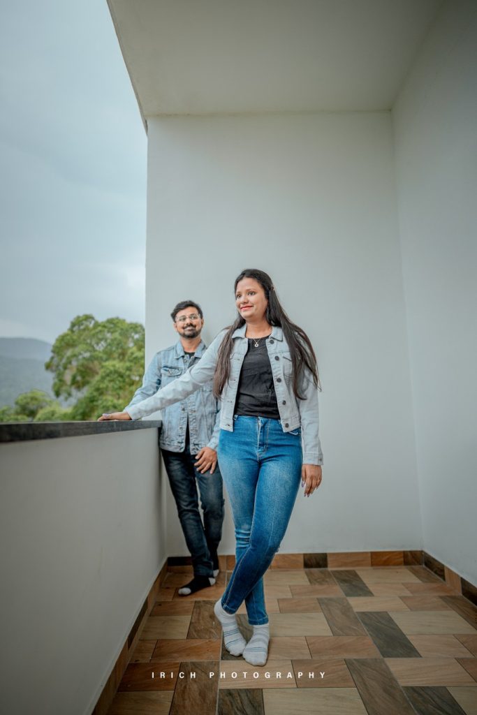 Pre Wedding Photoshoot in Munnar