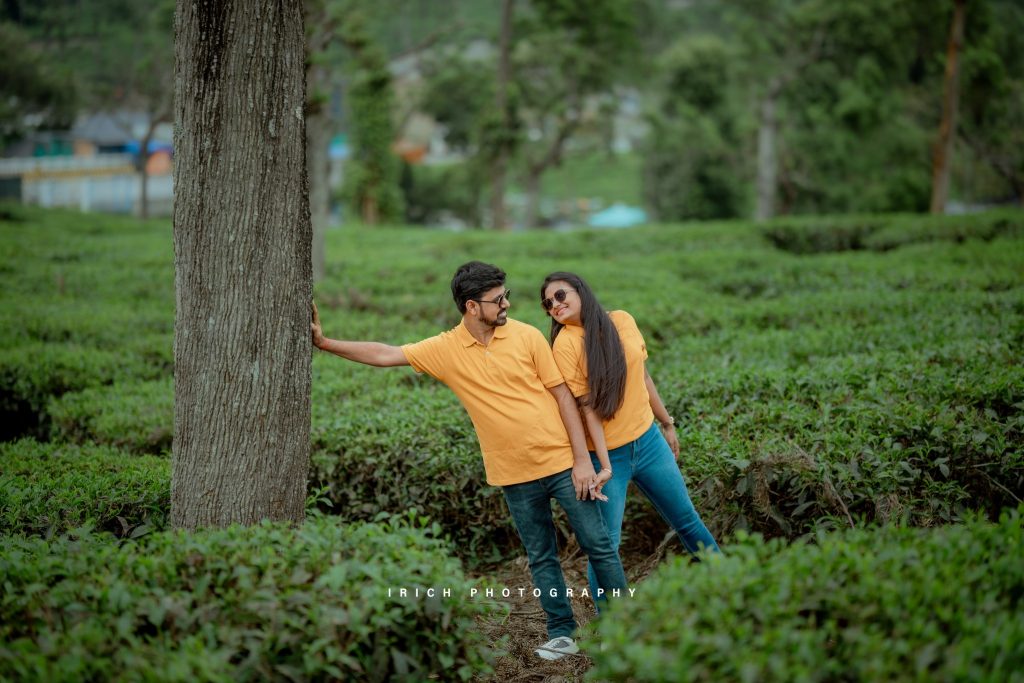 Pre Wedding Photoshoot in Munnar