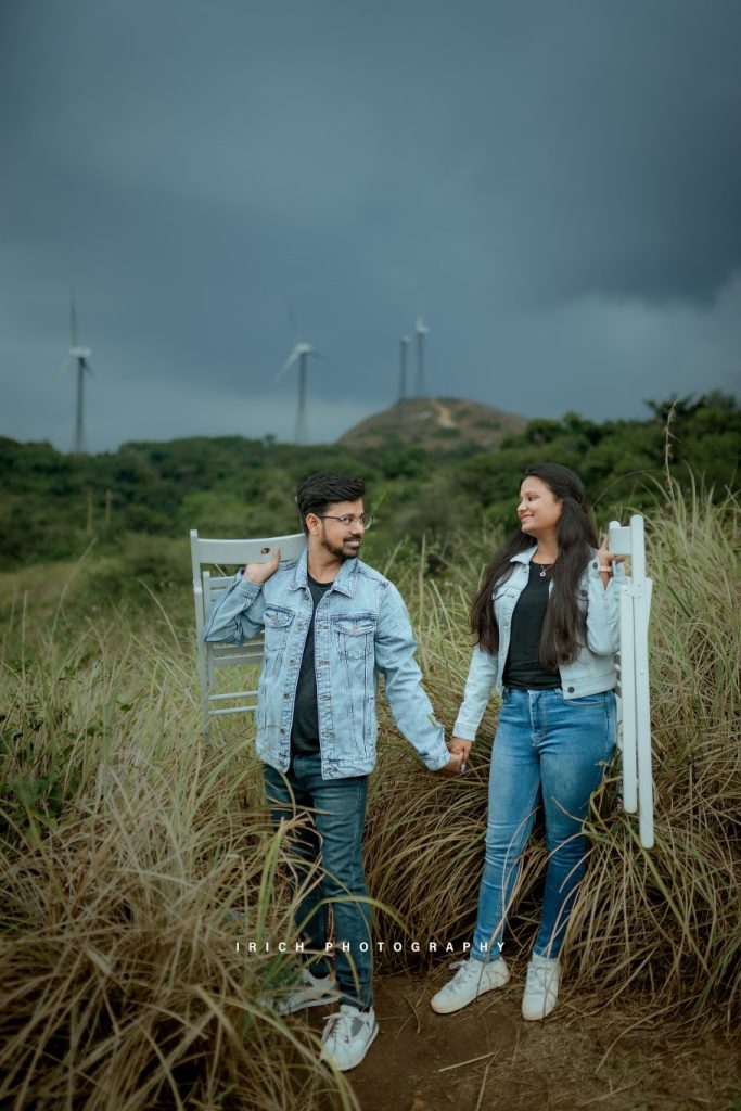 Pre Wedding Photoshoot in Munnar