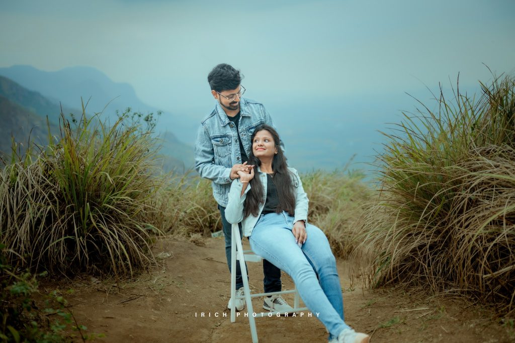 Pre Wedding Photoshoot in Munnar