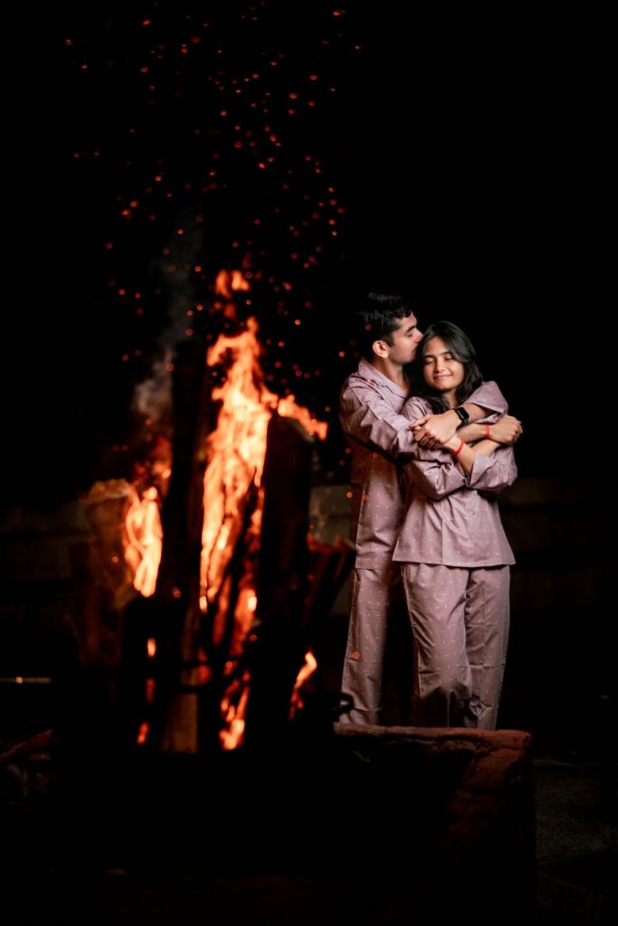 Campfire Pre-Wedding Shoot in Ooty